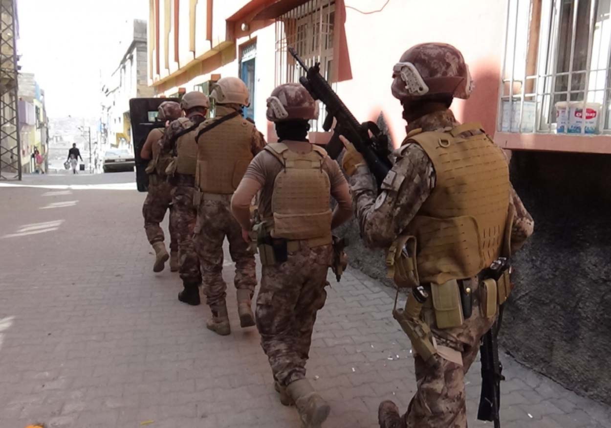 Şanlıurfa'da Terör Örgütü DEAŞ Operasyonu!