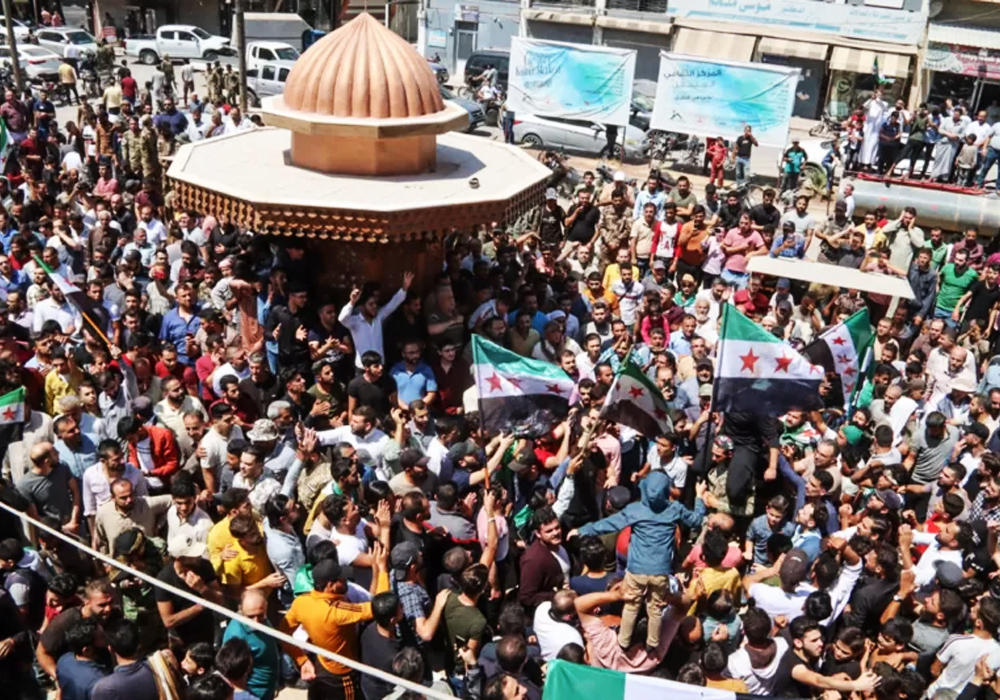 Suriyeli Muhalifler Sokaklara Dökülerek Türkiye'yi Protesto Ettiler