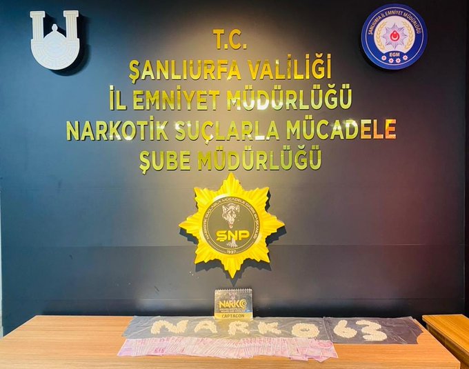 Şanlıurfa'da Uyuşturucu Operasyonları Hız Kesmiyor! 2 AA 20230115 29993676 29993674 SANLIURFADA UYUSTURUCU OPERASYONUNDA 4 SUPHELI YAKALANDI