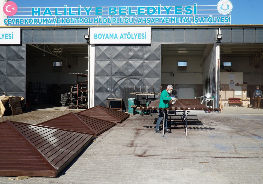 Haliliye'de Park Ekipman Üretimleri Hız Kesmiyor! 2 haliliye belediyesi