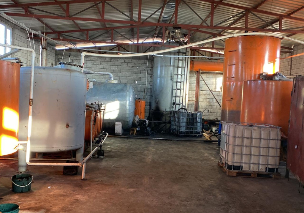 Şanlıurfa Merkezli Akaryakıt Operasyonu: 30 Bin Litre Ele Geçirildi 2 kacak akaryakit