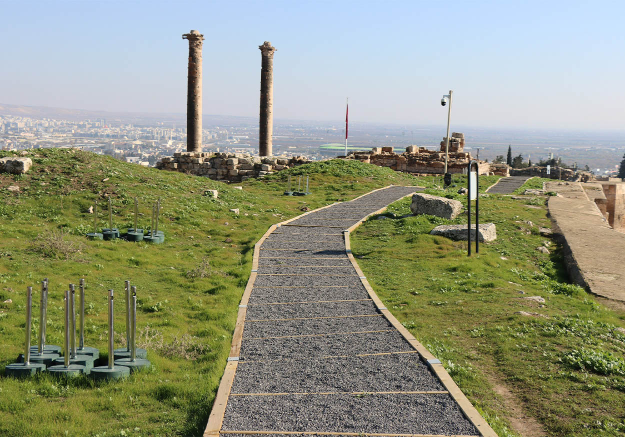 urfa kalesi üstü
