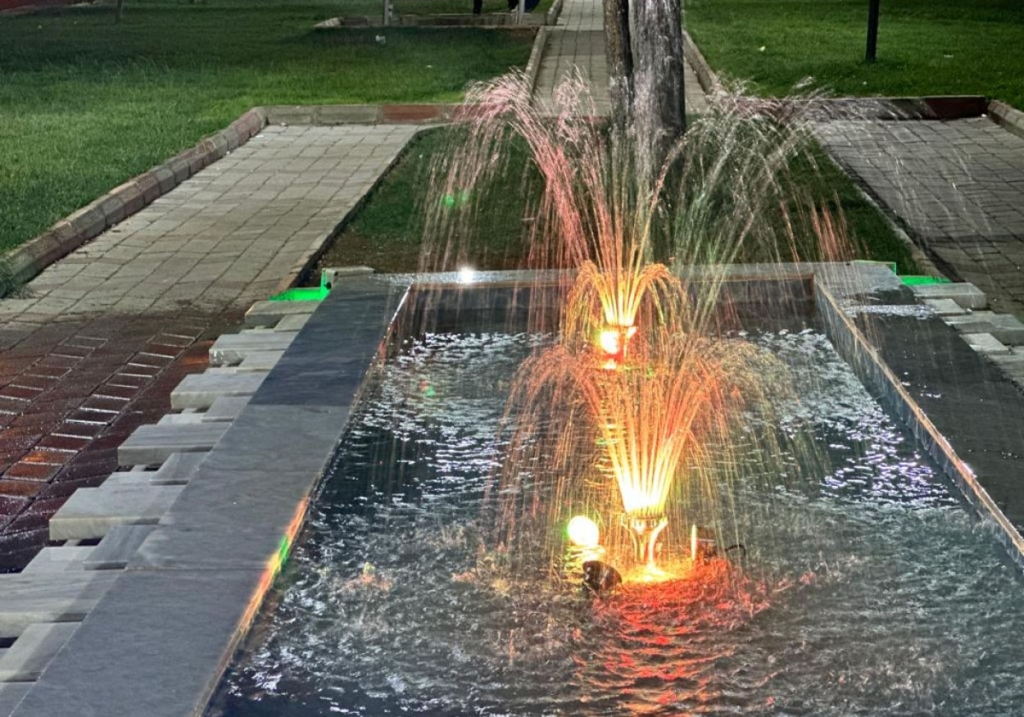 Eyyübiye Parklarında Görsel Şölen! 2 1 30