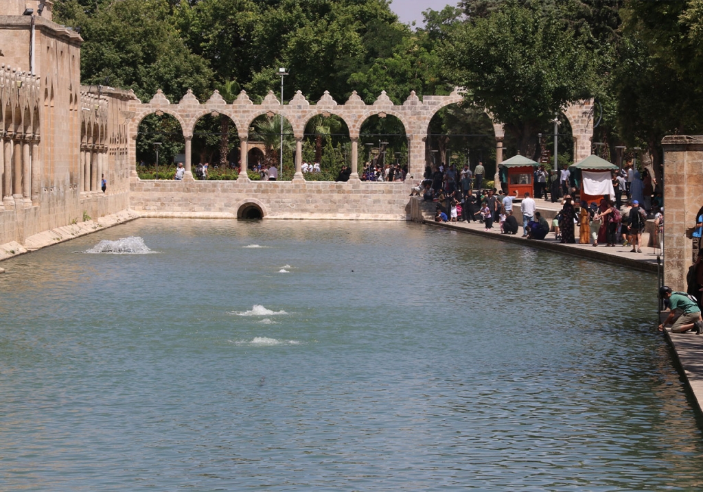 Şanlıurfa'da Turizmciler Çifte Bayram Yaşayacak! 3 4 1