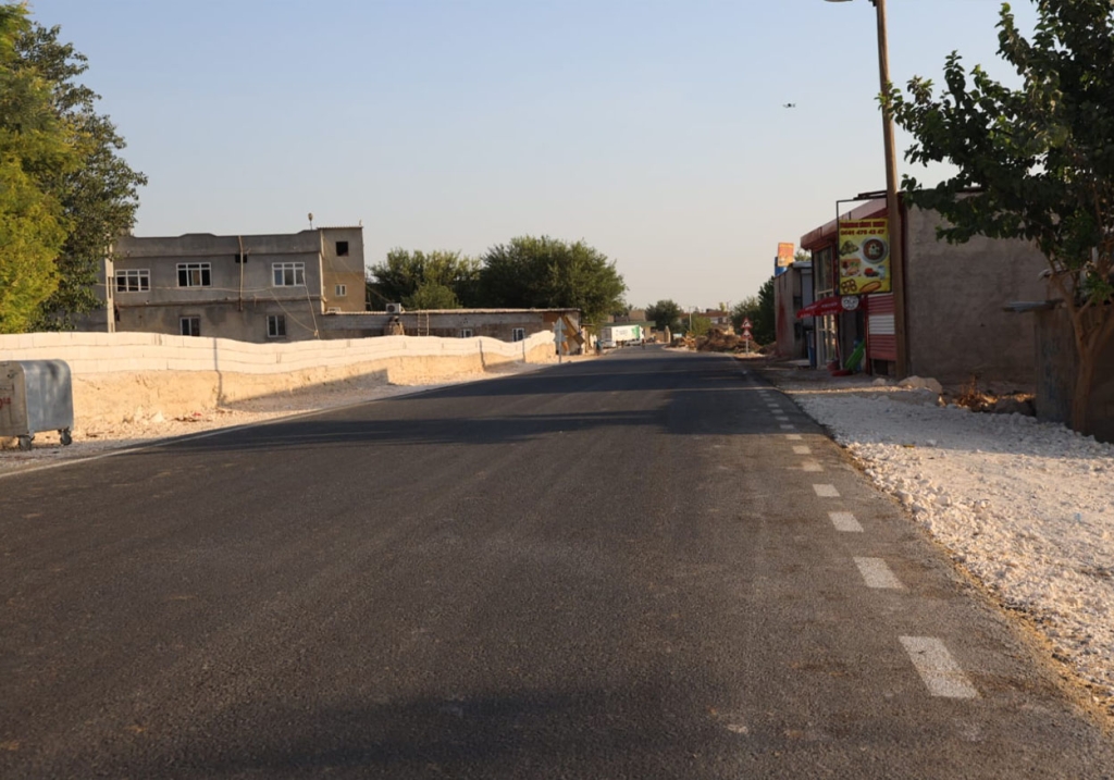 Beyazgül, "Vatandaşlara Hizmet Etmenin Mutluluğunu Yaşıyoruz" 2 1 28