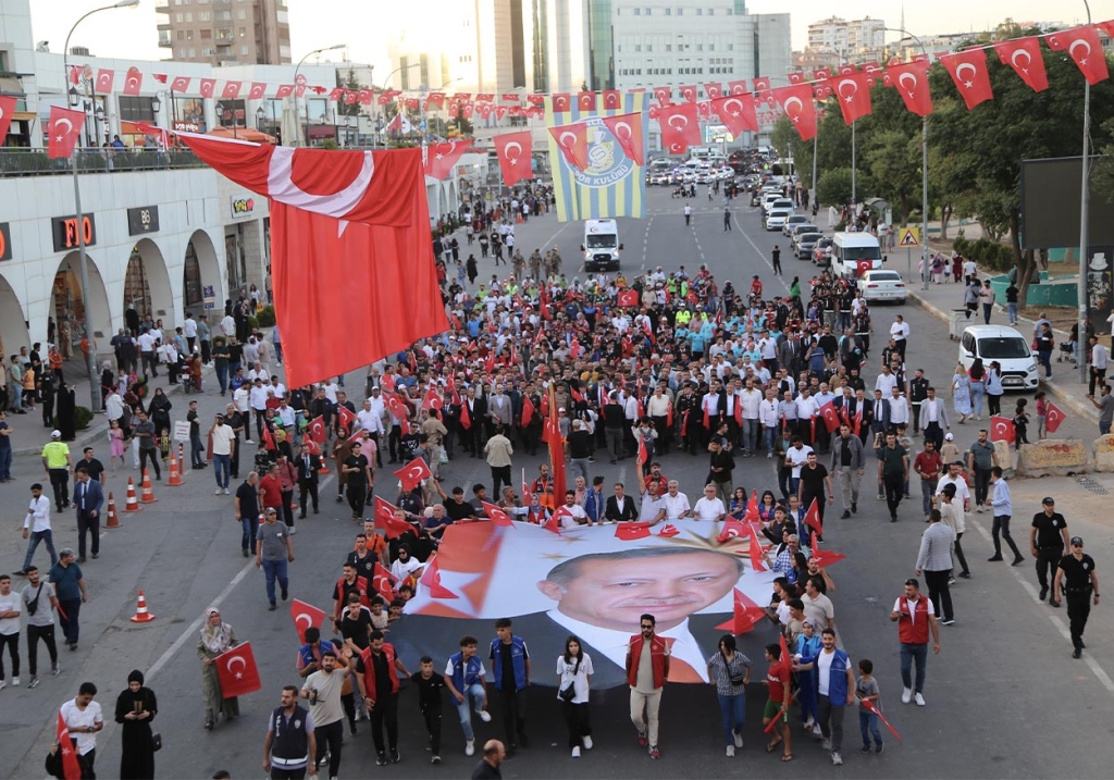 Şanlıurfa'da 15 Temmuz Etkinlikleri Coşkuyla Kutlandı! 10 15 temmuz kutlama 9