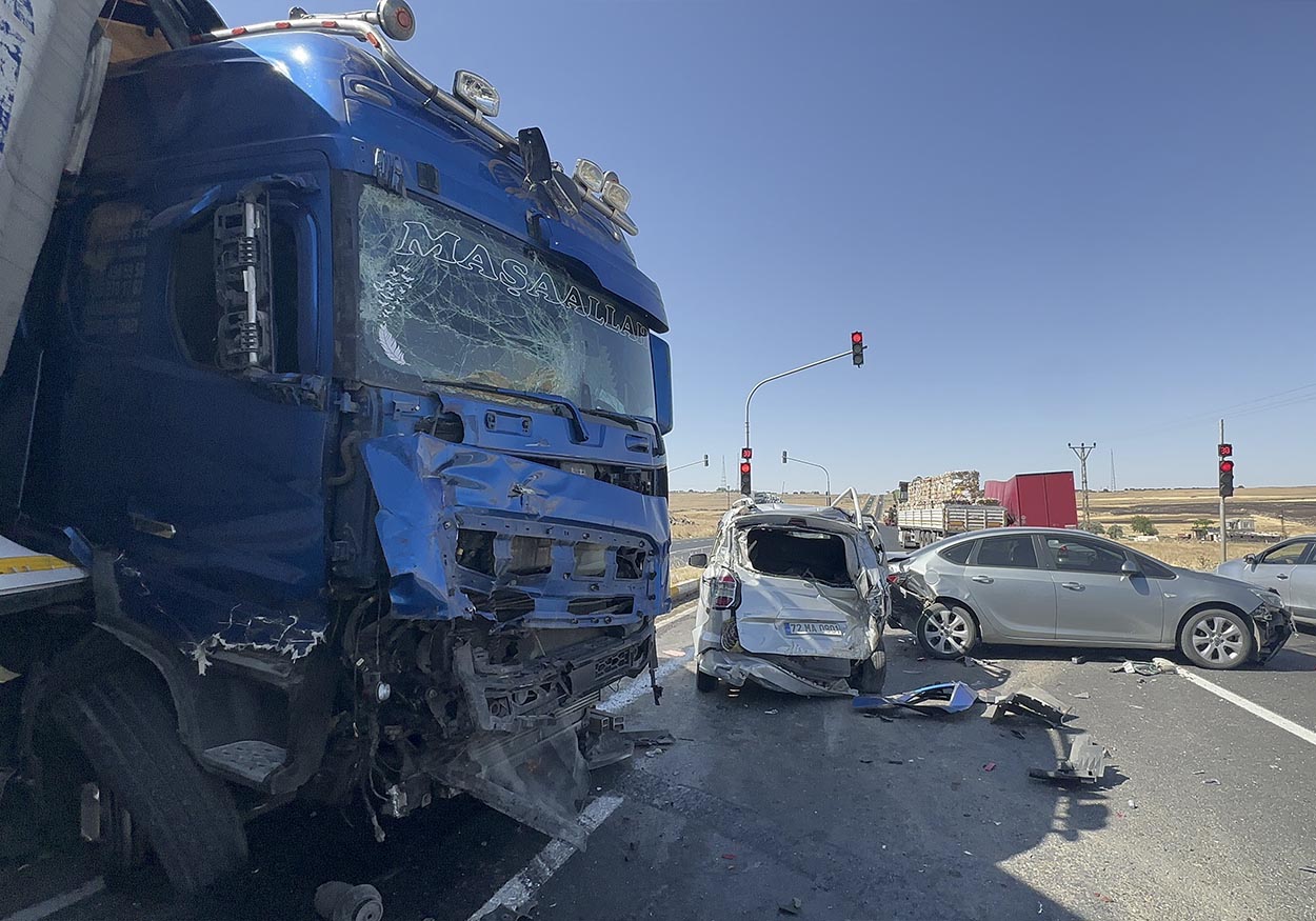 tır kazası şanlıurfa